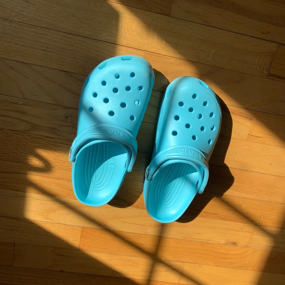 Crocs